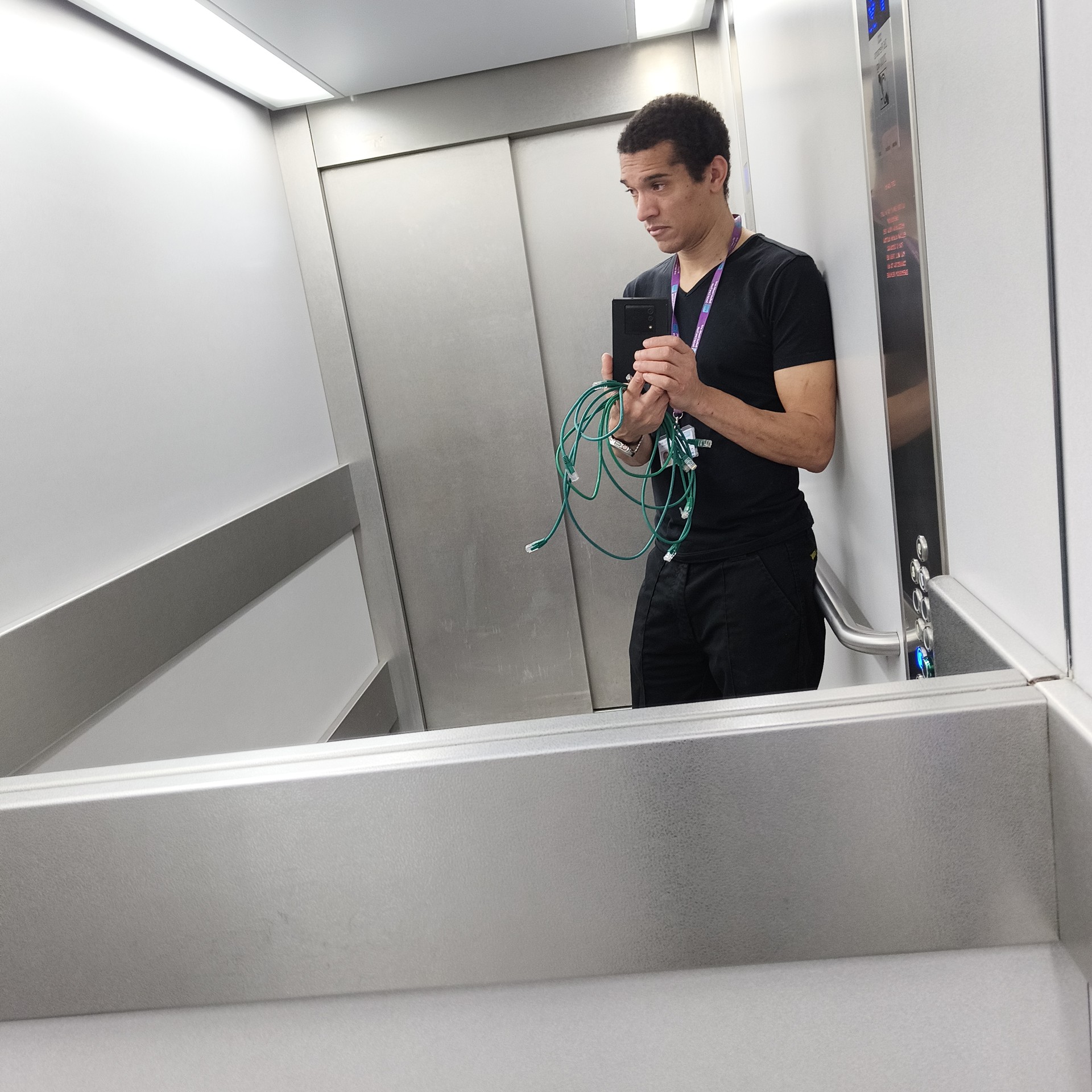 Daily life of Alex post media